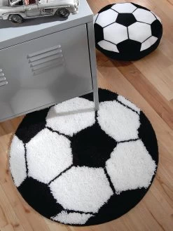 Catherine Lansfield Football Rug