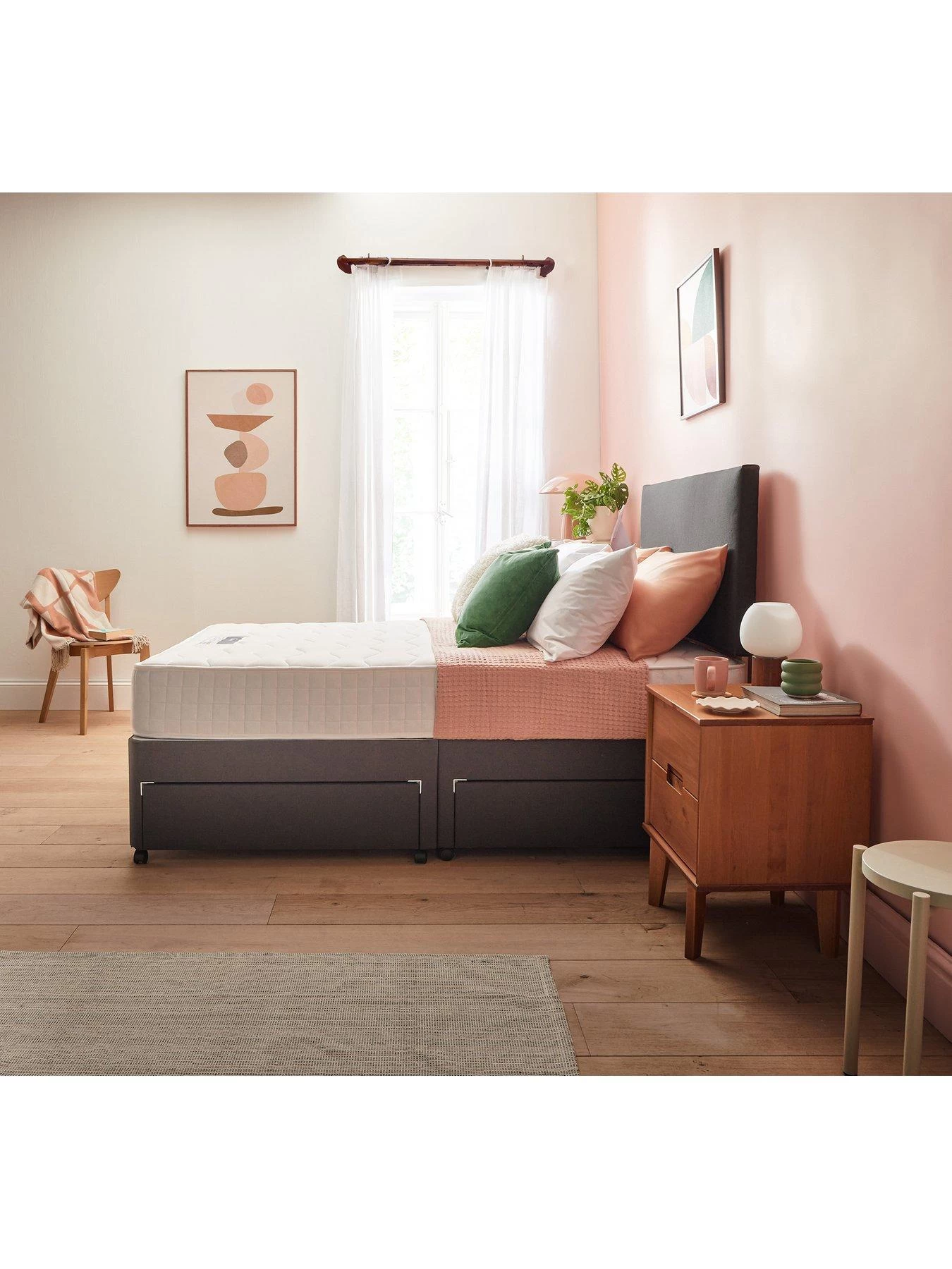 Silentnight Mia 1000 Pocket Memory Divan Bed With Storage Options (headboard Not Included) 6 Silentnight Mia 1000 Pocket Memory Divan Bed With Storage Options (headboard Not Included) - Image 4