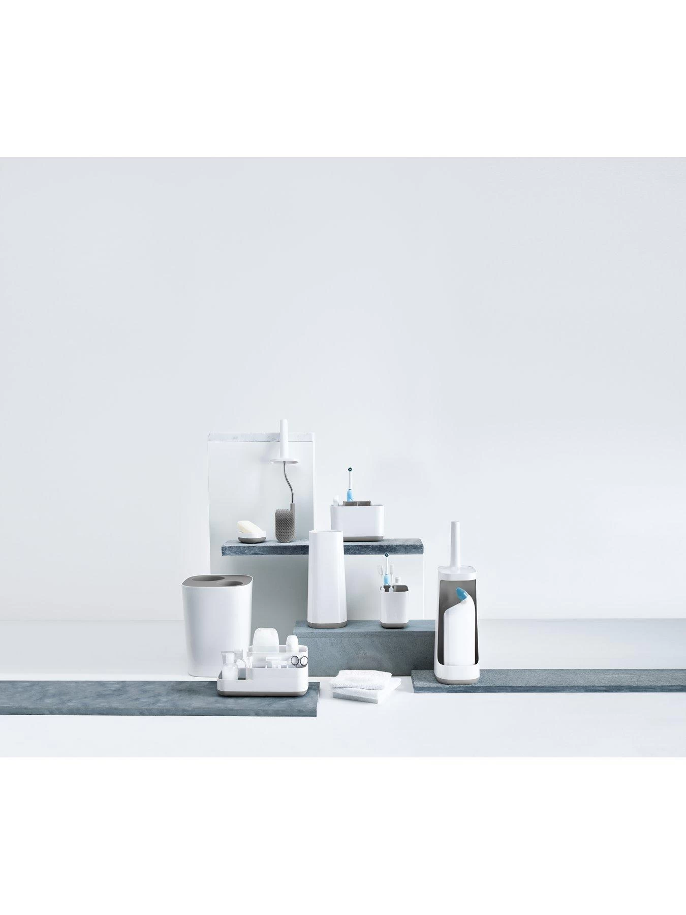 Joseph Joseph Flex Toilet Brush 8 Joseph Joseph Flex Toilet Brush - Image 6