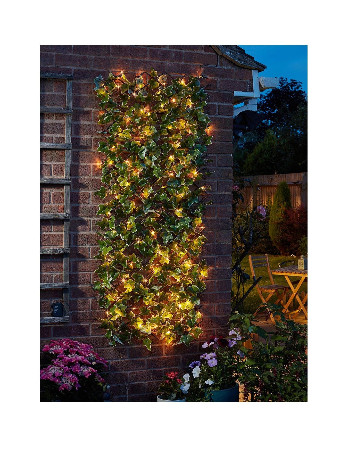 Smart Solar Solar In-lit Ivy Trellis - 90 X 180cm 3 Smart Solar Solar In-lit Ivy Trellis - 90 X 180cm