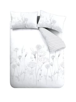 Catherine Lansfield Meadowsweet Floral Duvet Cover Set - White 8 Catherine Lansfield Meadowsweet Floral Duvet Cover Set - White -Home Comprehensive RHFUV SQ2 0000000013 WHITE SLf