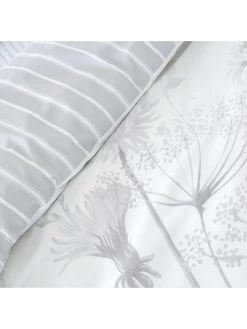Catherine Lansfield Meadowsweet Floral Duvet Cover Set - White 10 Catherine Lansfield Meadowsweet Floral Duvet Cover Set - White -Home Comprehensive RHFUV SQ4 0000000013 WHITE SLd1