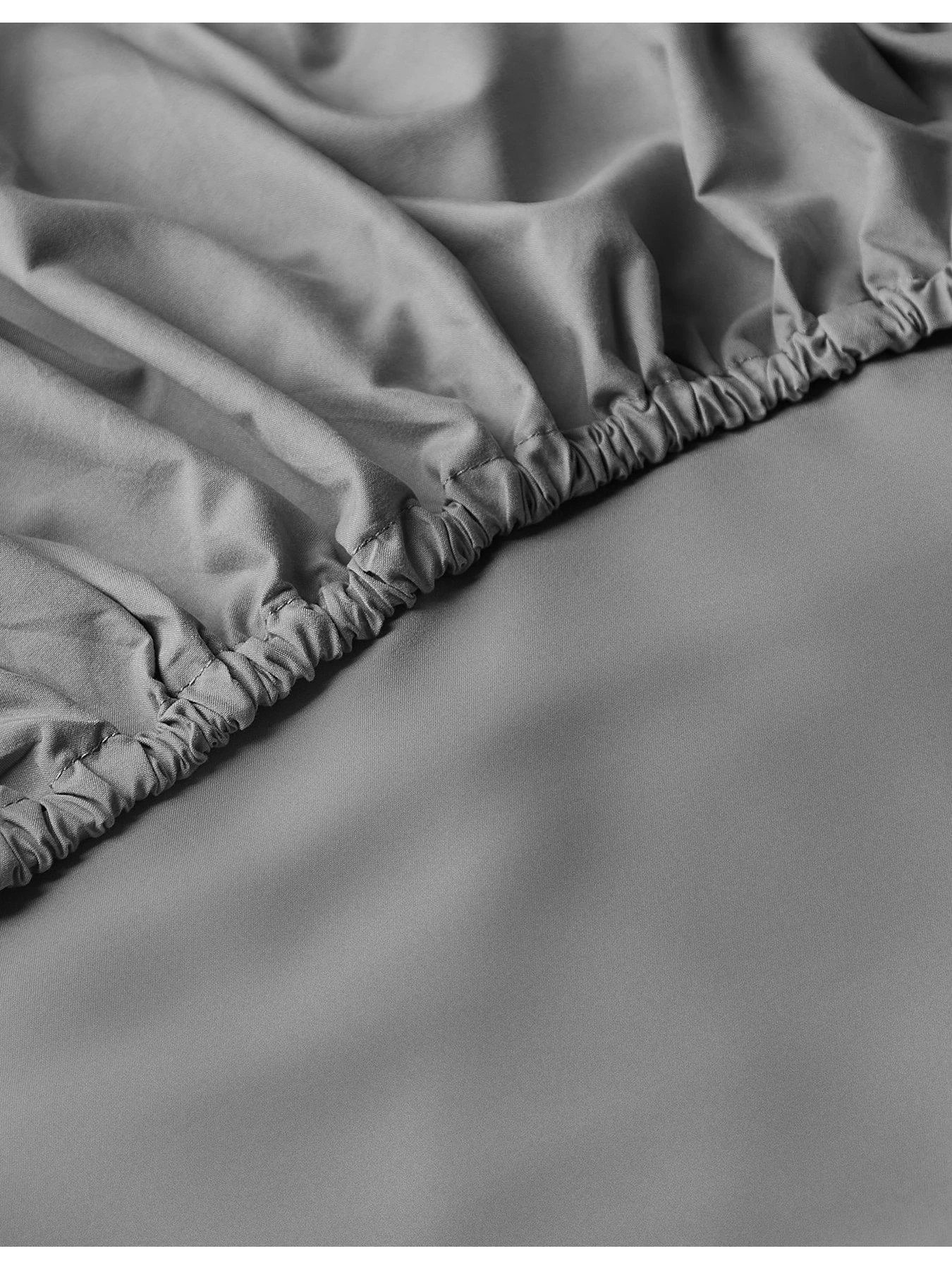Silentnight Supersoft Fitted Sheet 28 cm - Charcoal 6 Silentnight Supersoft Fitted Sheet 28 cm - Charcoal - Image 4