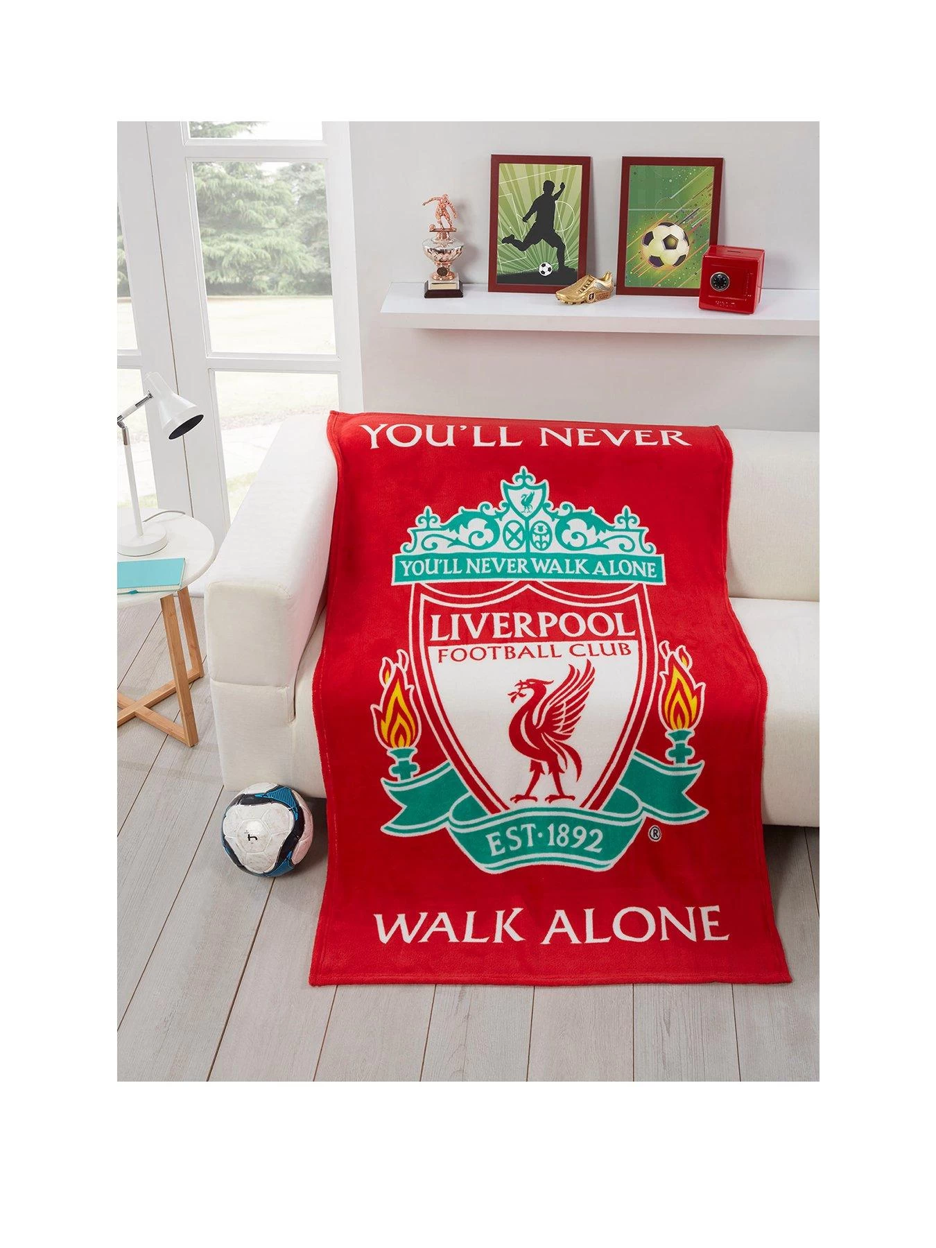 Liverpool FC Ynwa Fleece Blanket - Red 3 Liverpool FC Ynwa Fleece Blanket - Red