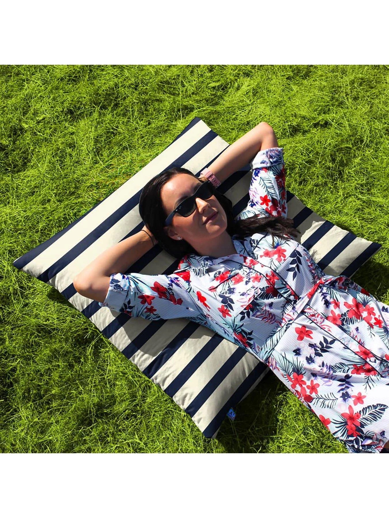 Rucomfy Nautical Striped Floor Cushion 4 Rucomfy Nautical Striped Floor Cushion - Image 2