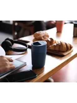 Joseph Joseph Sipp Travel Mug -Home Comprehensive TRQJV SQ4 0000000020 BLUE SLd2