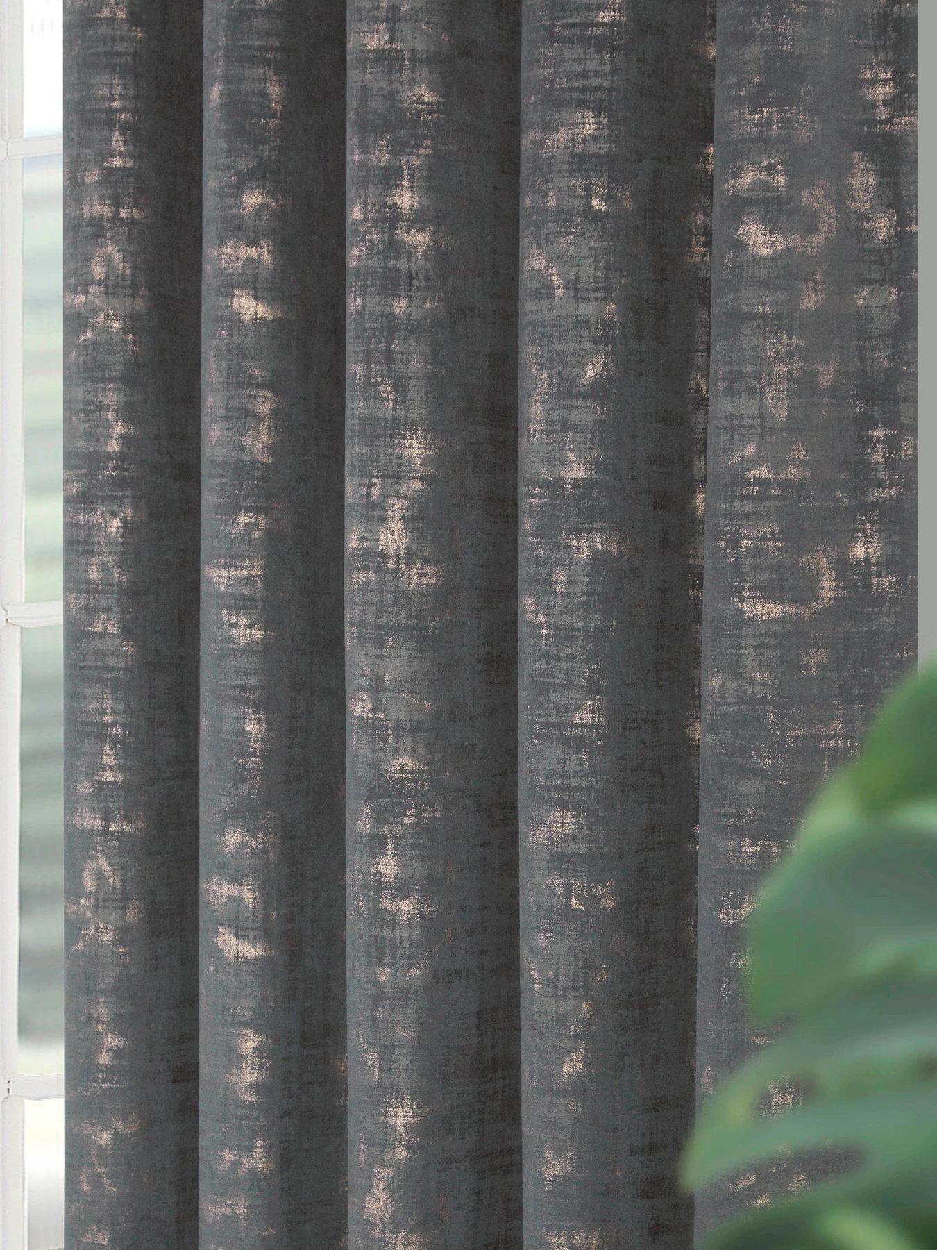 Very Home Venice Therma Lined Eyelet Curtains 5 Very Home Venice Therma Lined Eyelet Curtains - Image 3