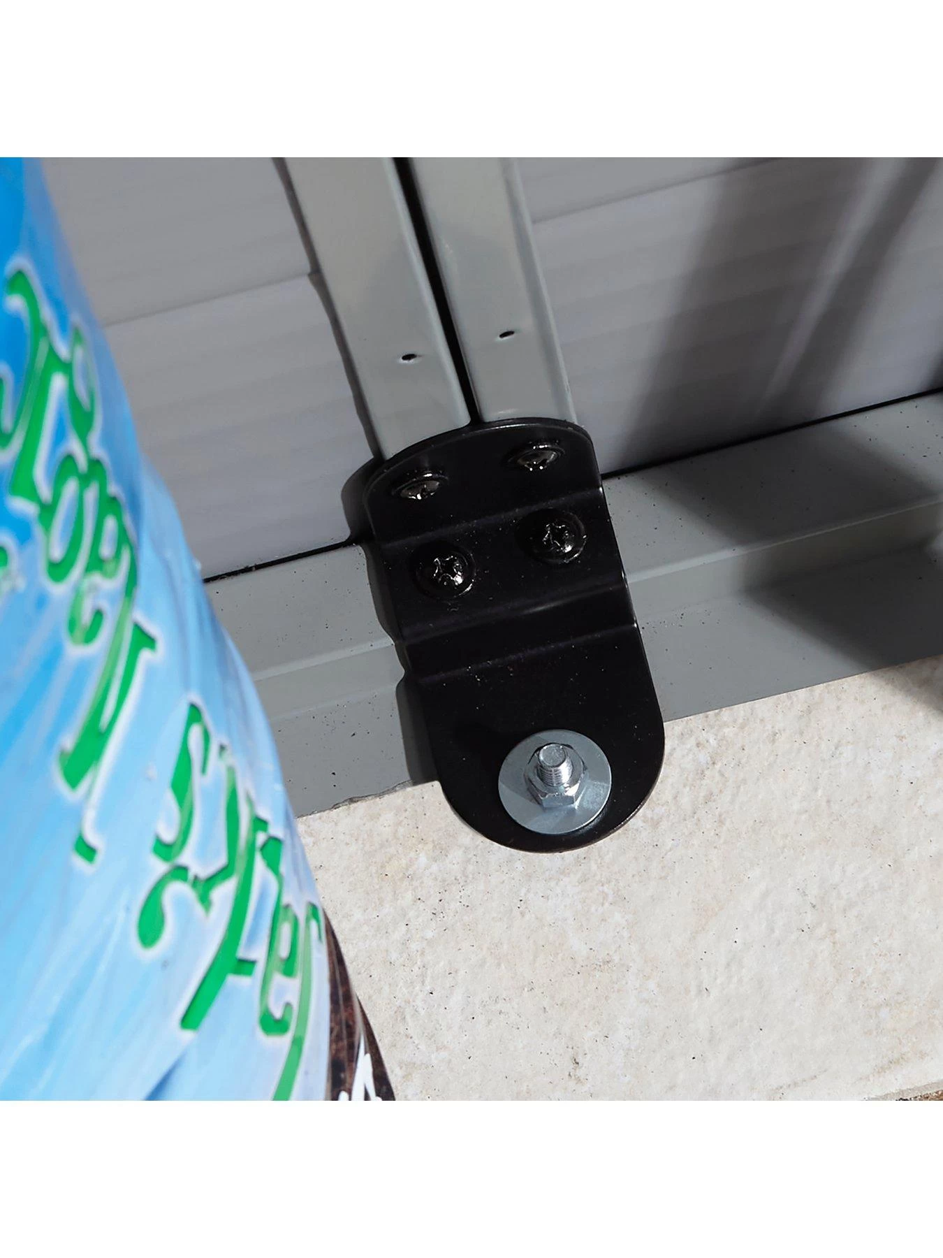 Rowlinson Airevale 4 X 6ft Apex Plastic Shed - Light Grey 8 Rowlinson Airevale 4 X 6ft Apex Plastic Shed - Light Grey - Image 6