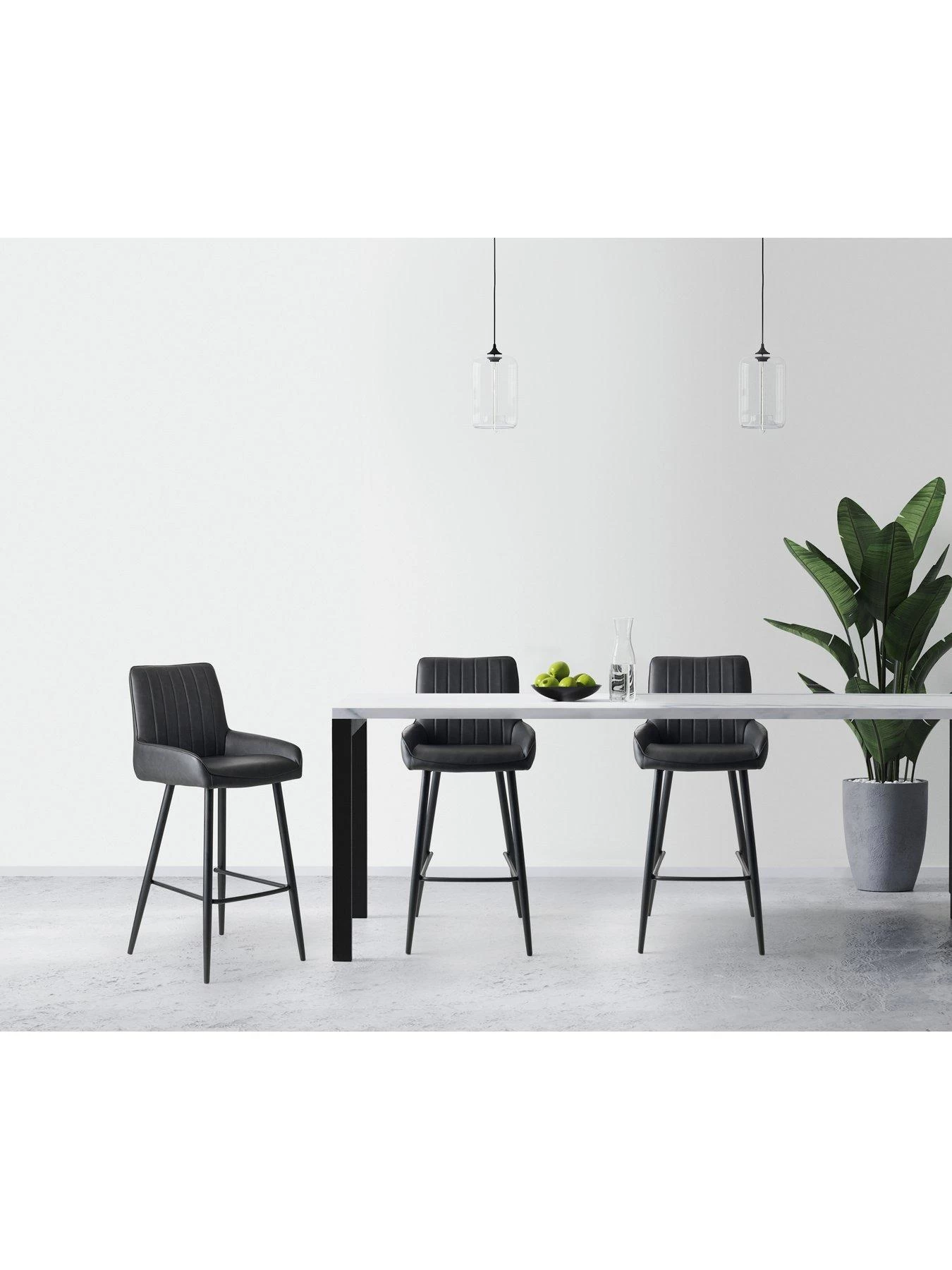 Julian Bowen Soho Faux Leather Barstool - Black 3 Julian Bowen Soho Faux Leather Barstool - Black