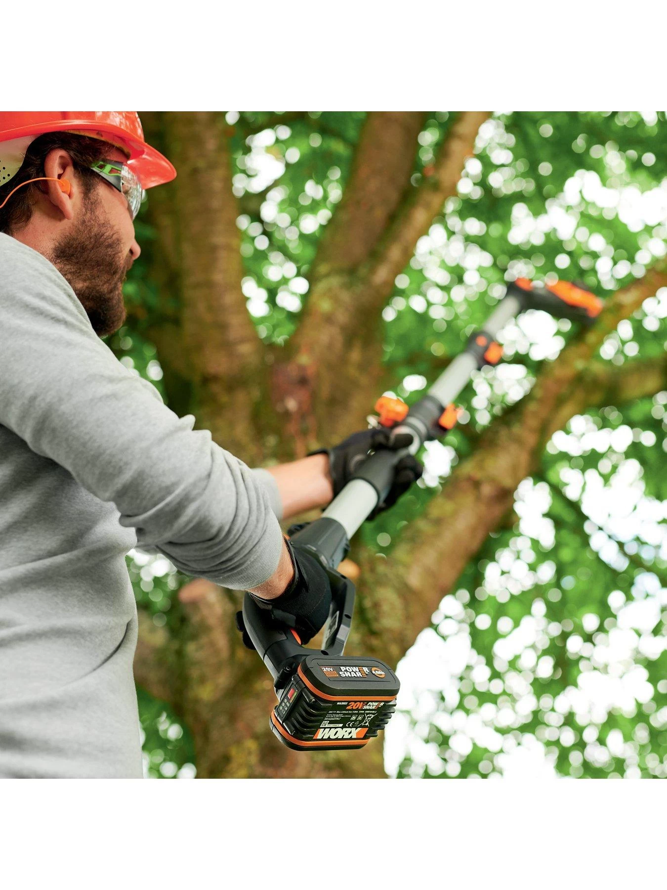 Worx WG349E 20V Cordless Pole Saw 8 Worx WG349E 20V Cordless Pole Saw - Image 6