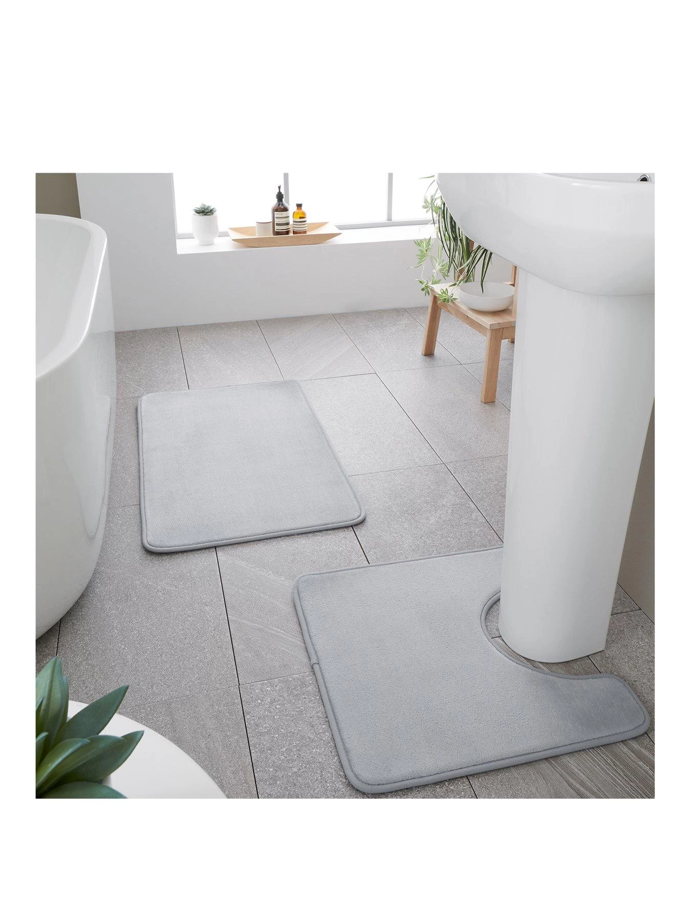 Catherine Lansfield Anti-Bacterial Memory Foam Bath And Pedestal Mat Set 3 Catherine Lansfield Anti-Bacterial Memory Foam Bath And Pedestal Mat Set