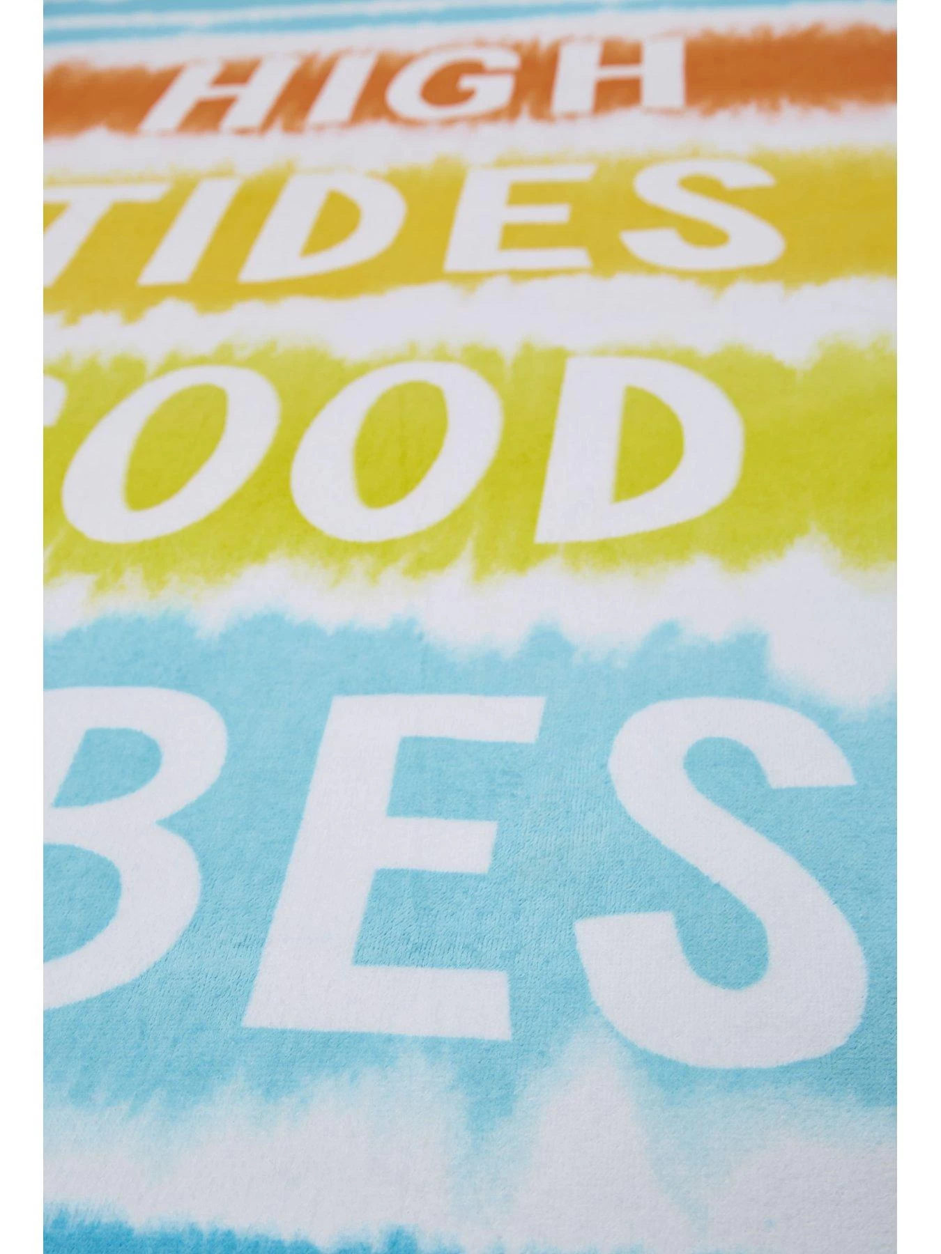 Catherine Lansfield High Tides Beach Towel 4 Catherine Lansfield High Tides Beach Towel - Image 2