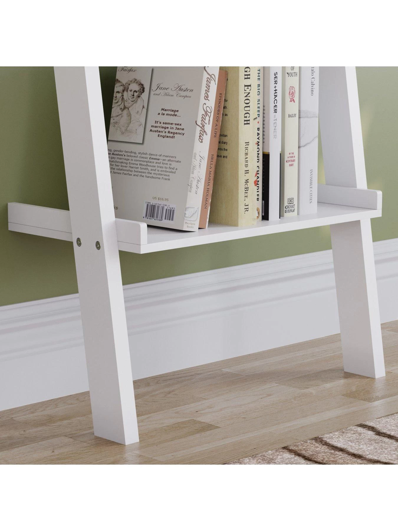 Vida Designs York 4 Tier Ladder Bookcase - White 5 Vida Designs York 4 Tier Ladder Bookcase - White - Image 3