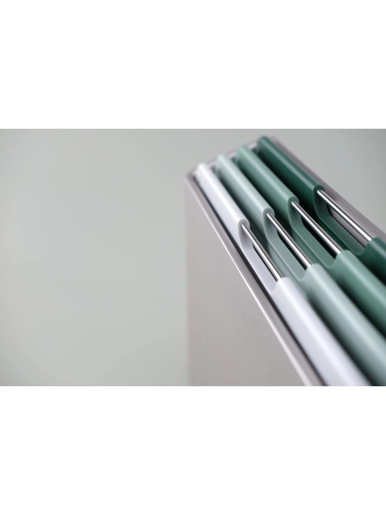 Joseph Joseph Editions Folio Large Chopping Board Set 4 Joseph Joseph Editions Folio Large Chopping Board Set - Image 2