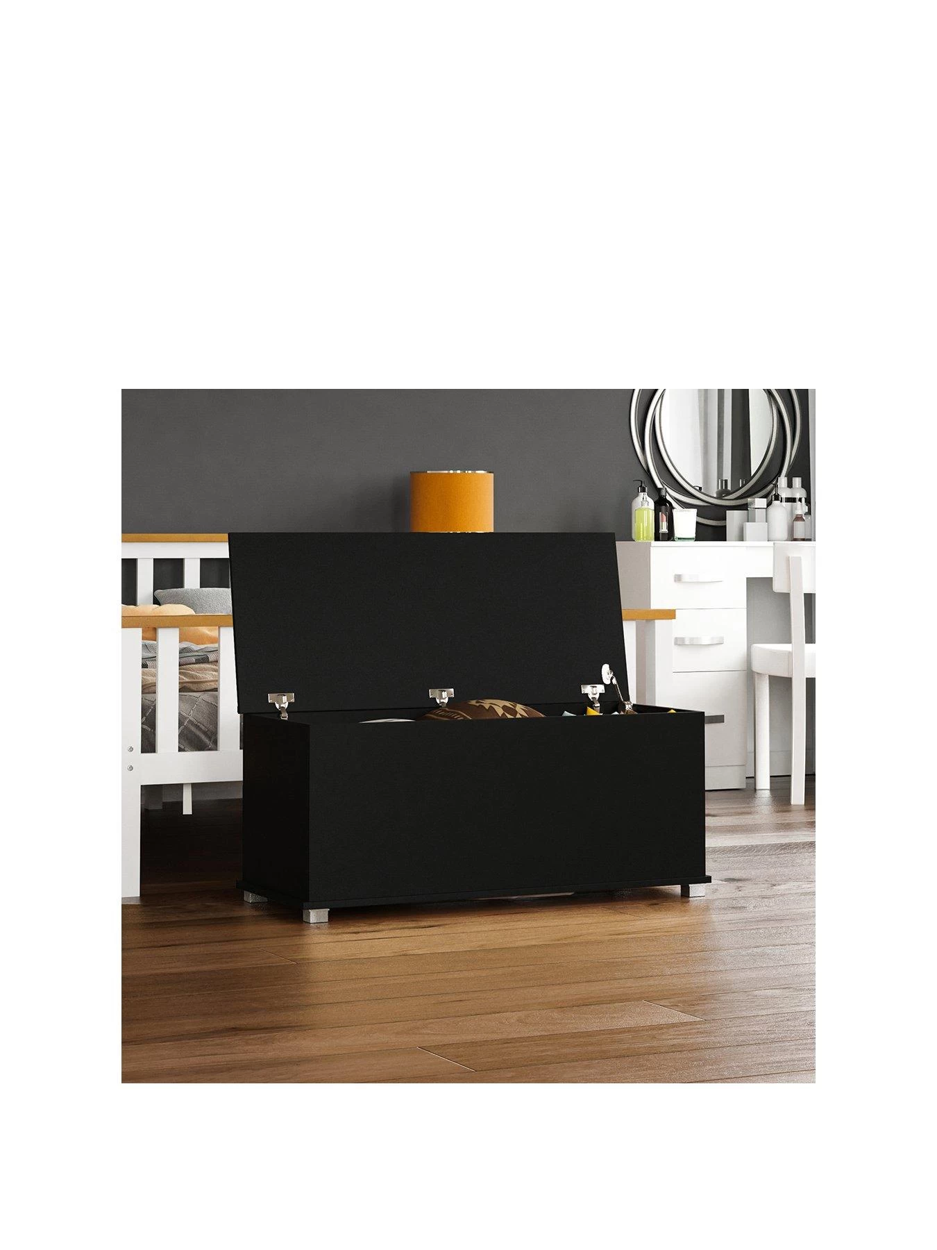 Vida Designs Leon Storage Ottoman - Black 5 Vida Designs Leon Storage Ottoman - Black - Image 3