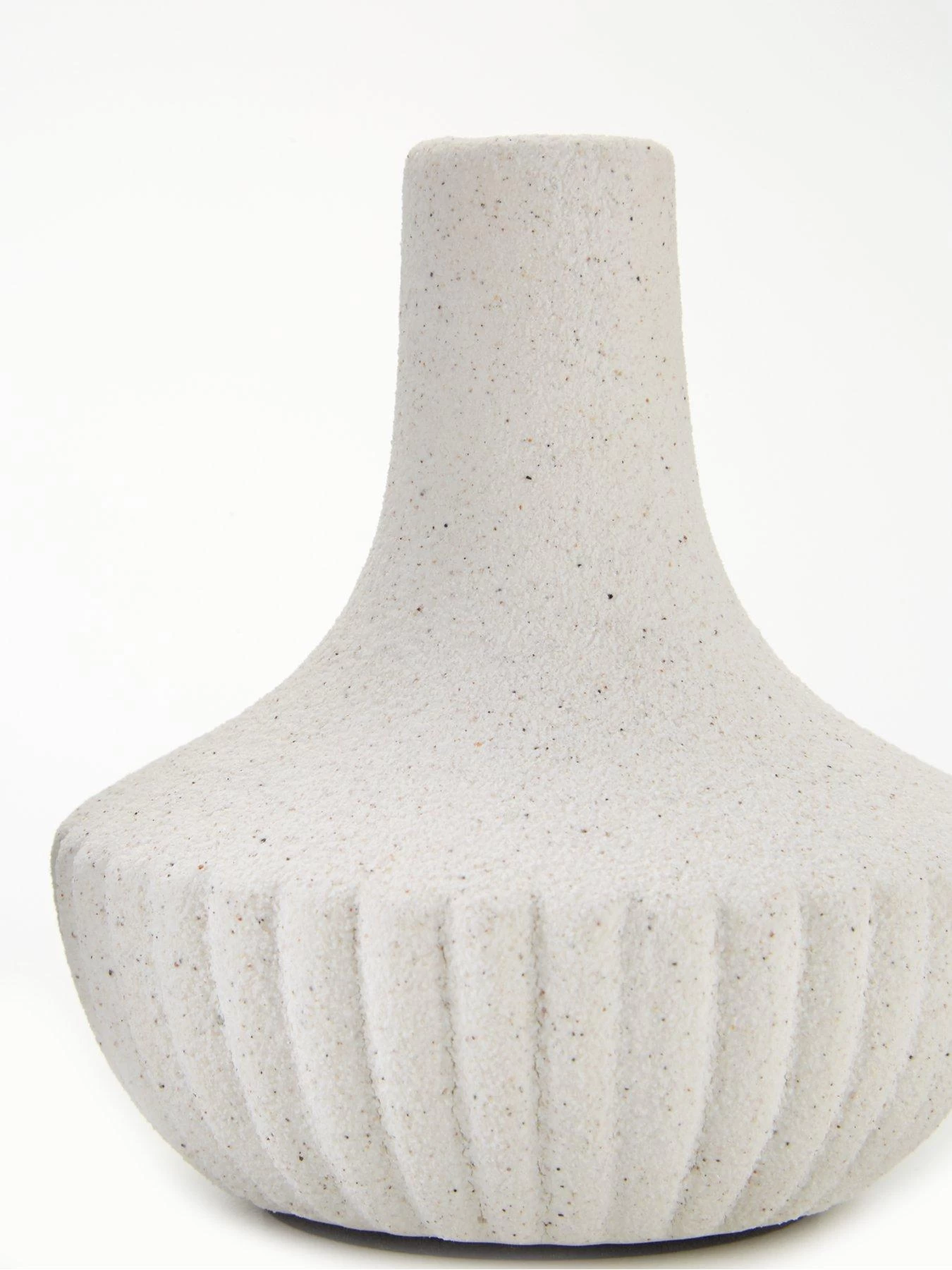 Very Home Set Of 3 Mini Vases 6 Very Home Set Of 3 Mini Vases - Image 4