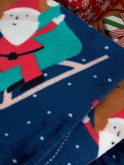 Catherine Lansfield Kids Santas Christmas Wonderland Blanket Throw - Multi 9 Catherine Lansfield Kids Santas Christmas Wonderland Blanket Throw - Multi -Home Comprehensive VB4N0 SQ3 0000000029 MULTI SLd