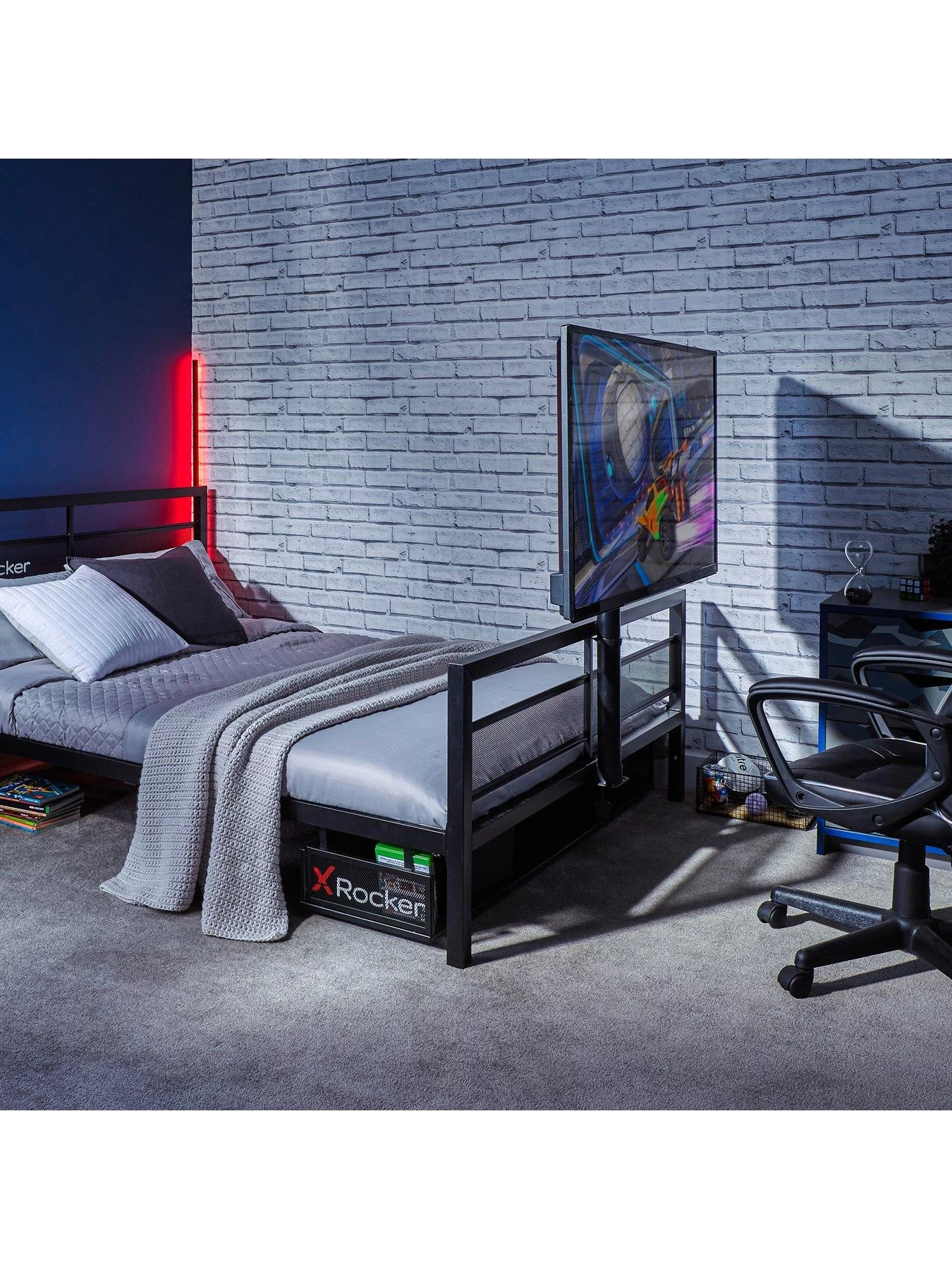 X Rocker Base Camp Double Bed With Vesa Mount Bracket 4 X Rocker Base Camp Double Bed With Vesa Mount Bracket - Image 2