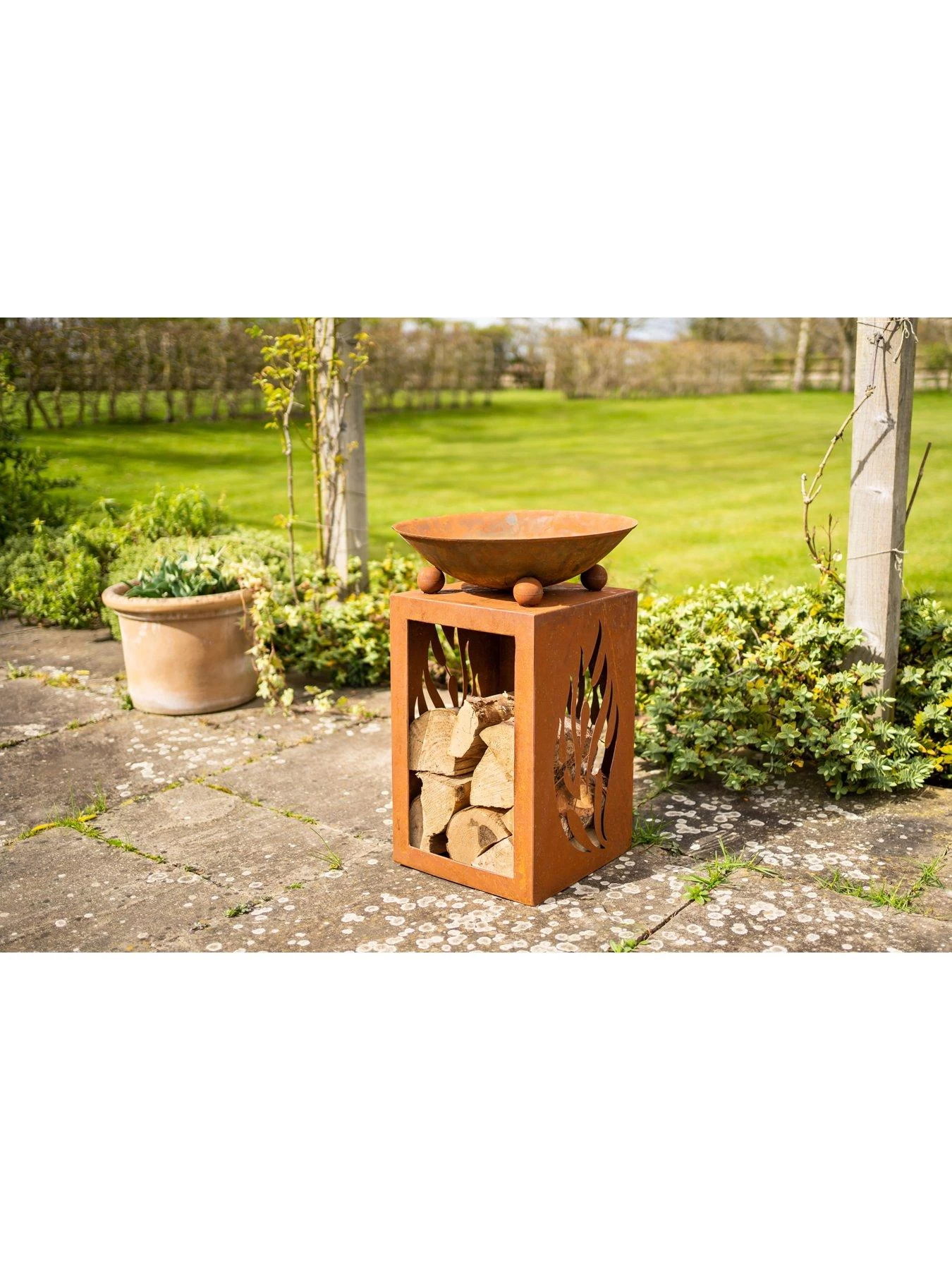 HAVANNA Fuego Firepit & Log Store 4 HAVANNA Fuego Firepit & Log Store - Image 2