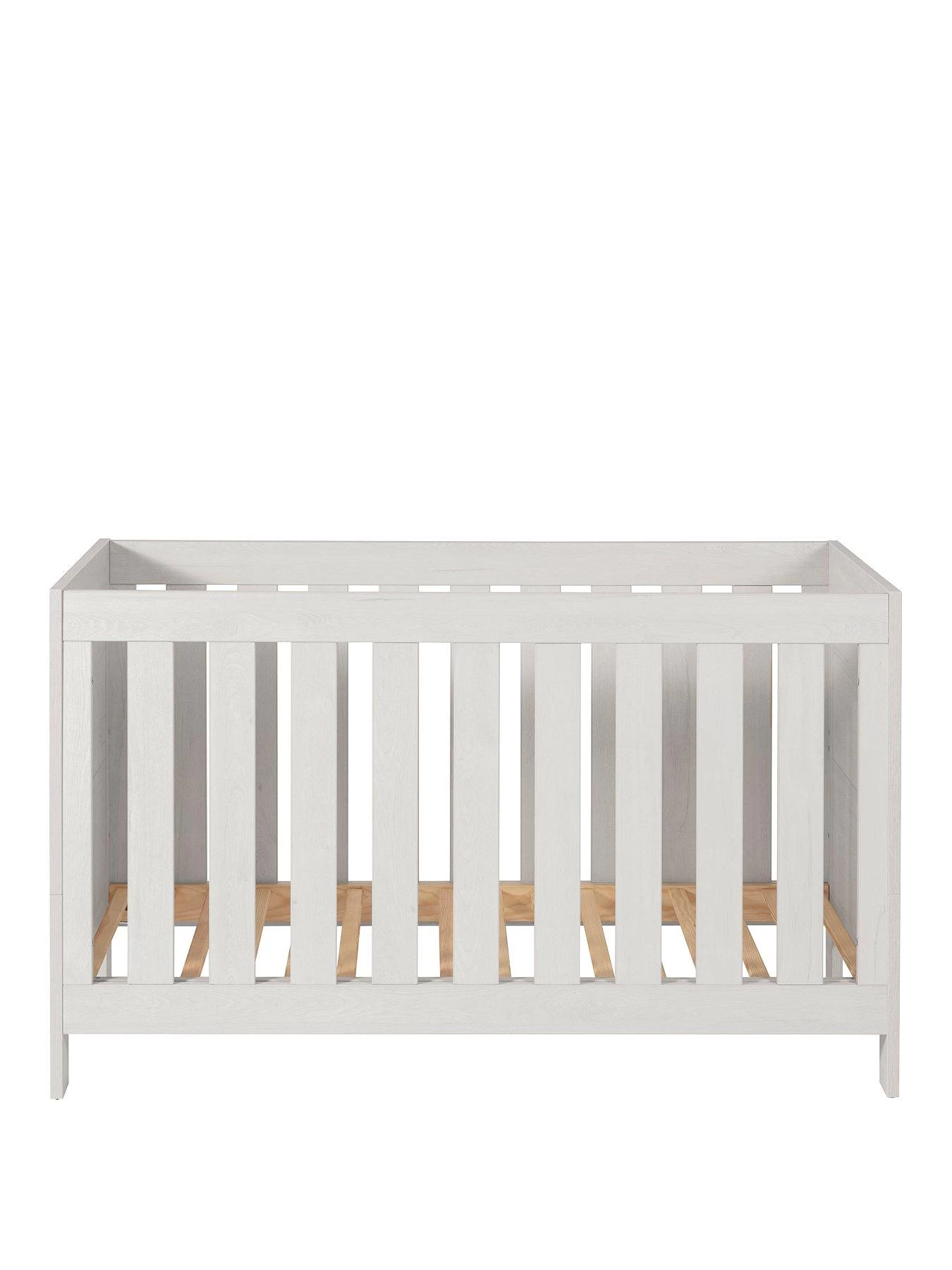 Silver Cross Alnmouth Oak 2 Piece Cot And Dresser Furniture Set 4 Silver Cross Alnmouth Oak 2 Piece Cot And Dresser Furniture Set - Image 2