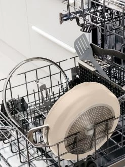 NINJA Foodi ZEROSTICK 9-in-1 PossiblePan, Non Stick - Vanilla Bean -Home Comprehensive VHSRW SQ3 0000000099 N A SLd1