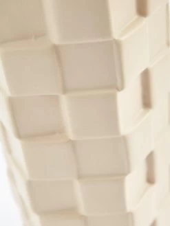 Very Home Checker Board Ceramic Table Lamp -Home Comprehensive VHUEV SQ4 0000000795 OFF WHITE SLd1