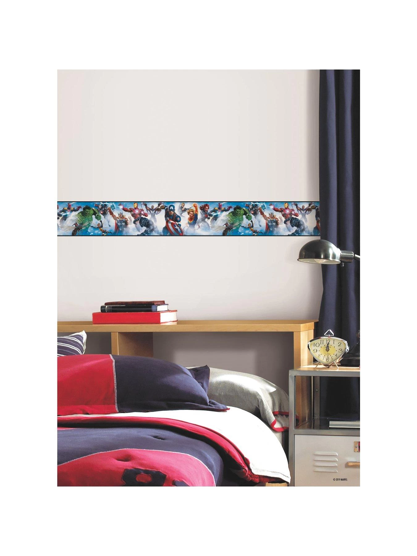 Fine Décor Avengers Gallery Peel And Stick Wall Decal Border 5 Fine Décor Avengers Gallery Peel And Stick Wall Decal Border - Image 3