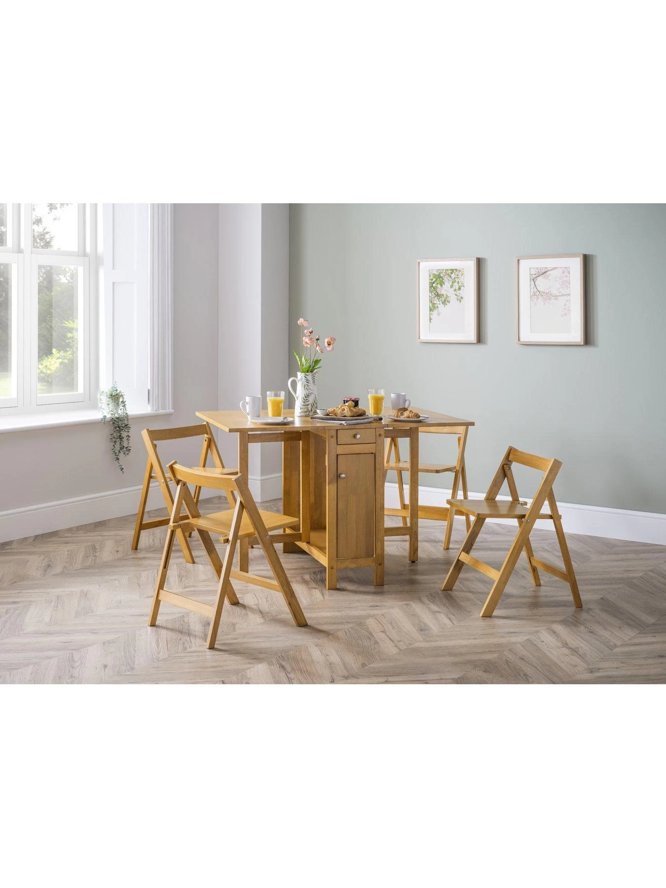 Julian Bowen Savoy 150 Cm Folding Dining Table + 4 Chairs Set 3 Julian Bowen Savoy 150 Cm Folding Dining Table + 4 Chairs Set