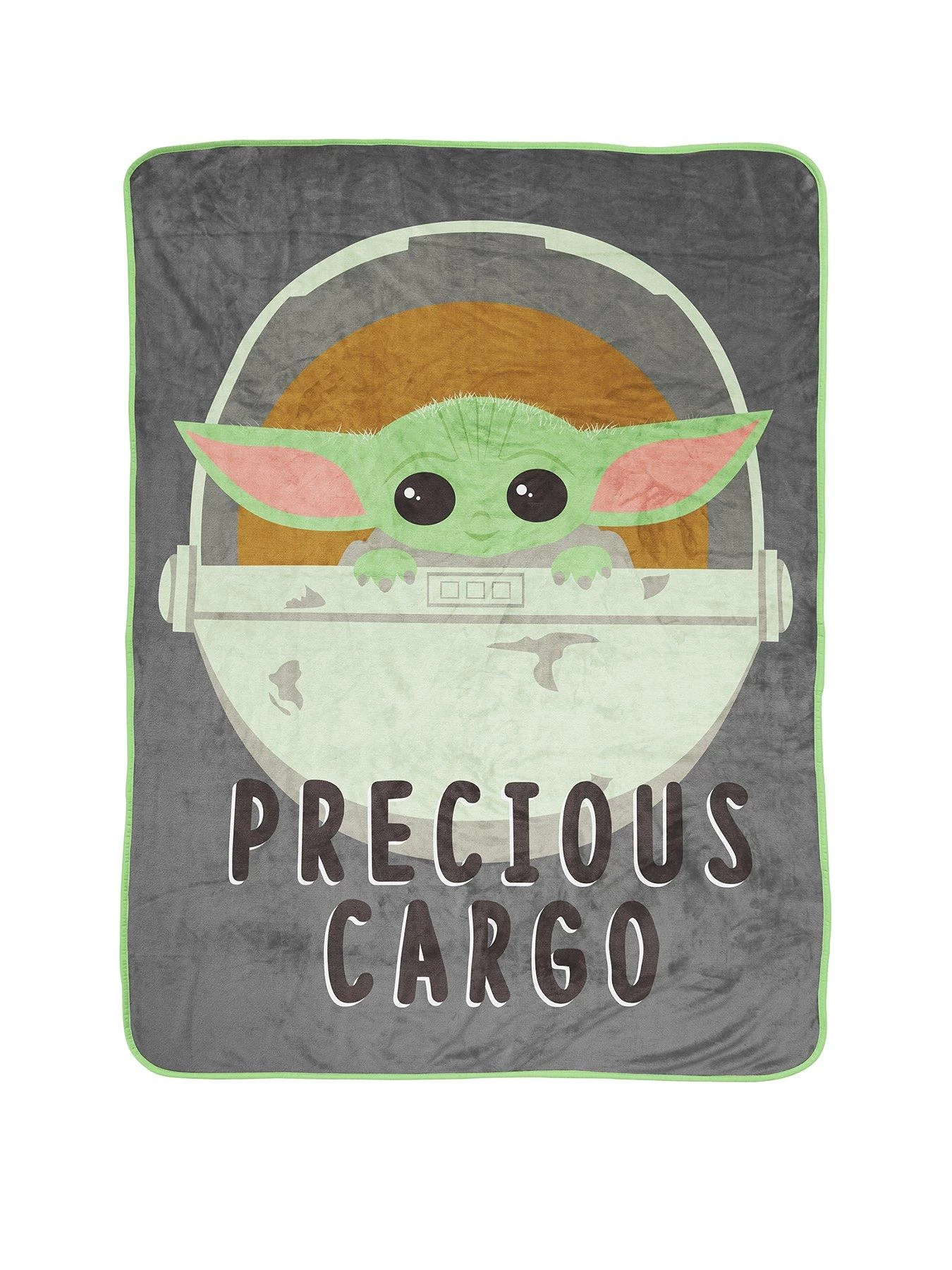 Star Wars Mandalorian Silk Throw - Multi 4 Star Wars Mandalorian Silk Throw - Multi - Image 2