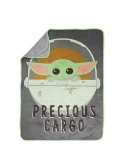 Star Wars Mandalorian Silk Throw - Multi 10 Star Wars Mandalorian Silk Throw - Multi -Home Comprehensive VK2D5 SQ3 0000000029 MULTI SLd