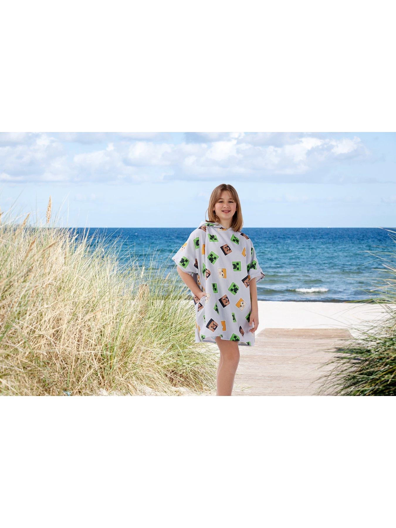 Minecraft Hooded Towel Medium 3 Minecraft Hooded Towel Medium