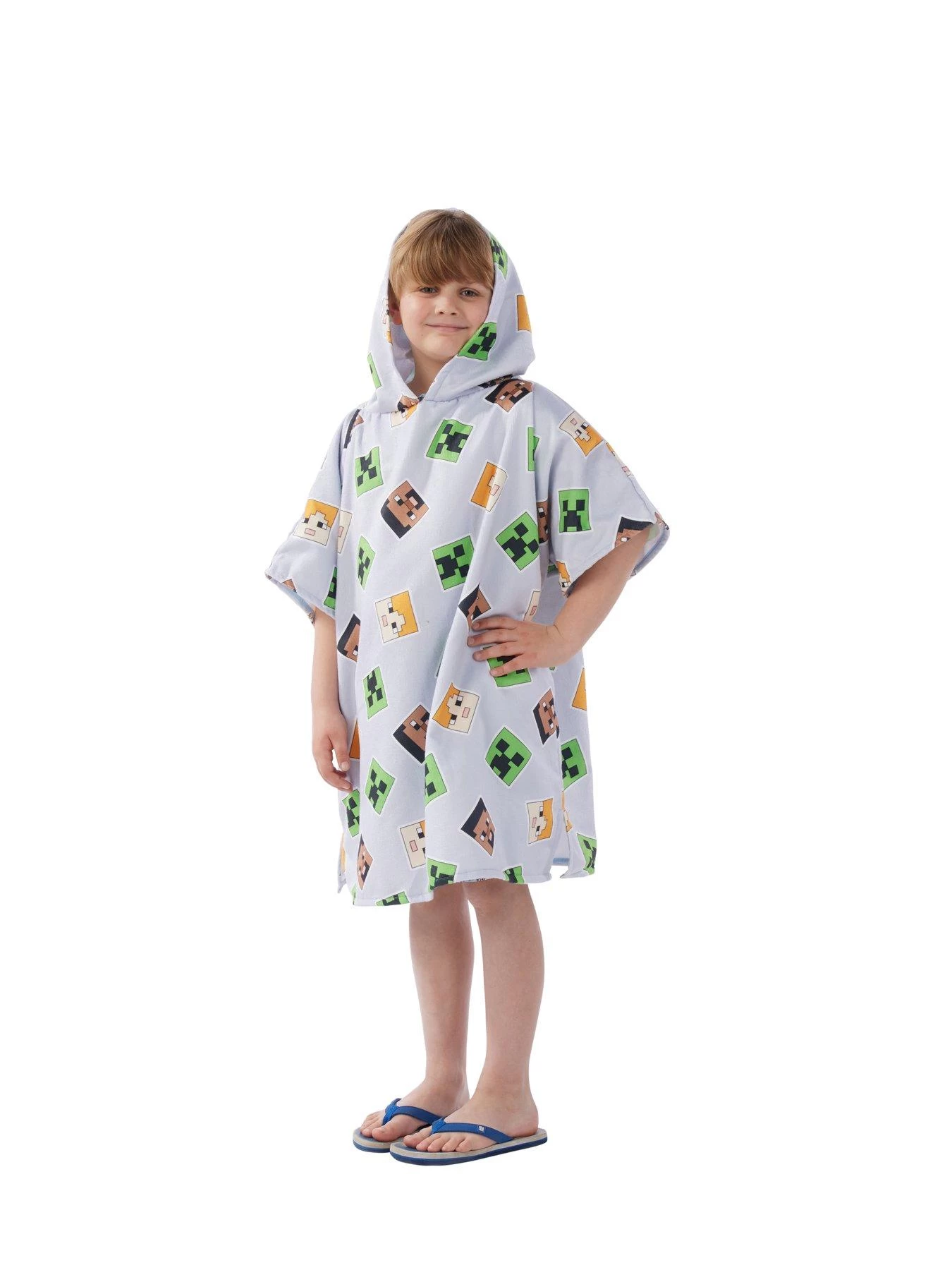 Minecraft Hooded Towel Medium 7 Minecraft Hooded Towel Medium - Image 5