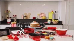 Prestige Disney Bake With Mickey Mouse 3 Piece Non Stick Mickey Head Cake Tins - Red & Black 17 Prestige Disney Bake With Mickey Mouse 3 Piece Non Stick Mickey Head Cake Tins - Red & Black -Home Comprehensive VLOS4 SQ8 0000000088 NO COLOR DVvL
