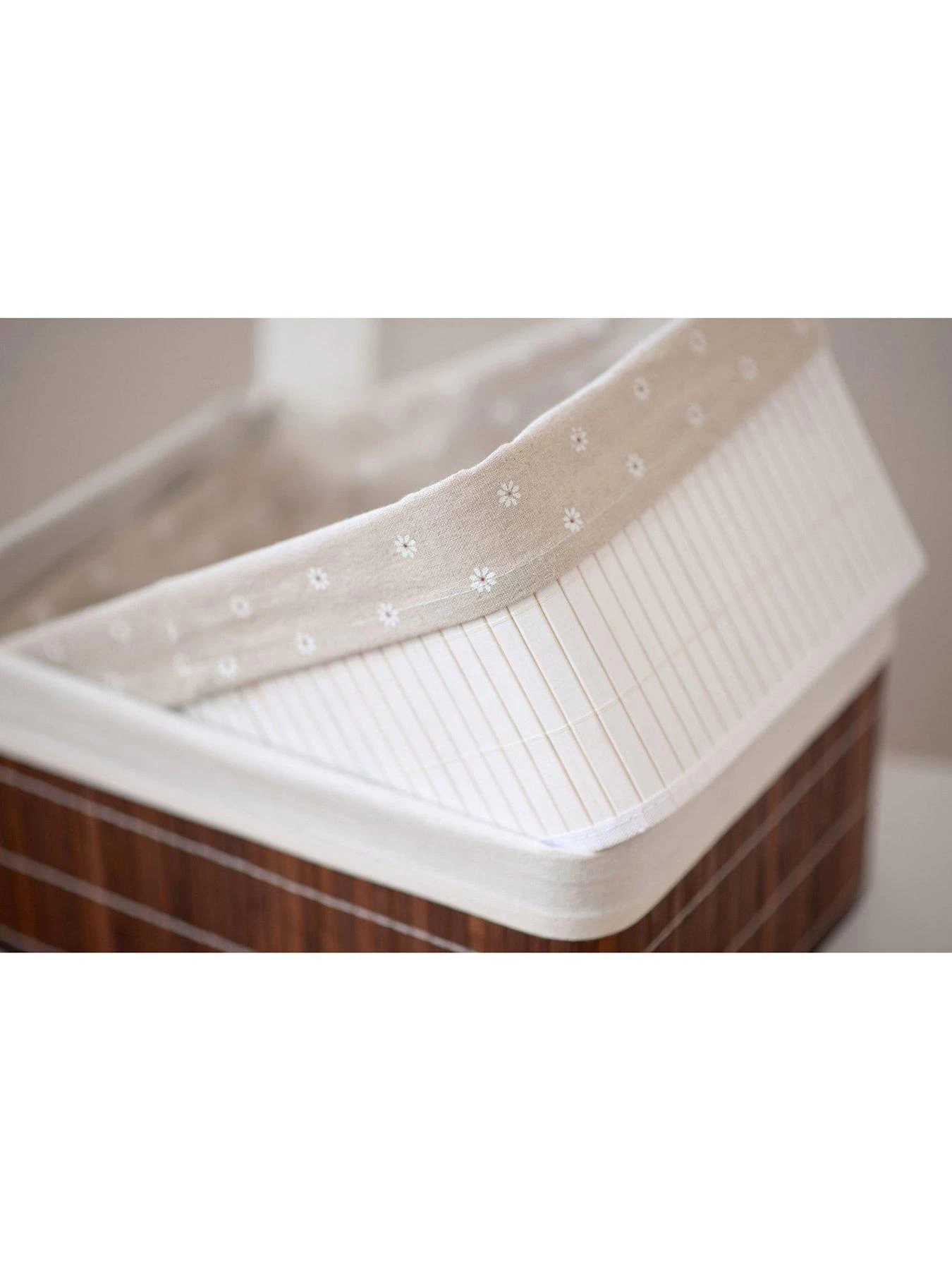 Premier Housewares Set Of Two Kankyo White Bamboo Storage Boxes 6 Premier Housewares Set Of Two Kankyo White Bamboo Storage Boxes - Image 4