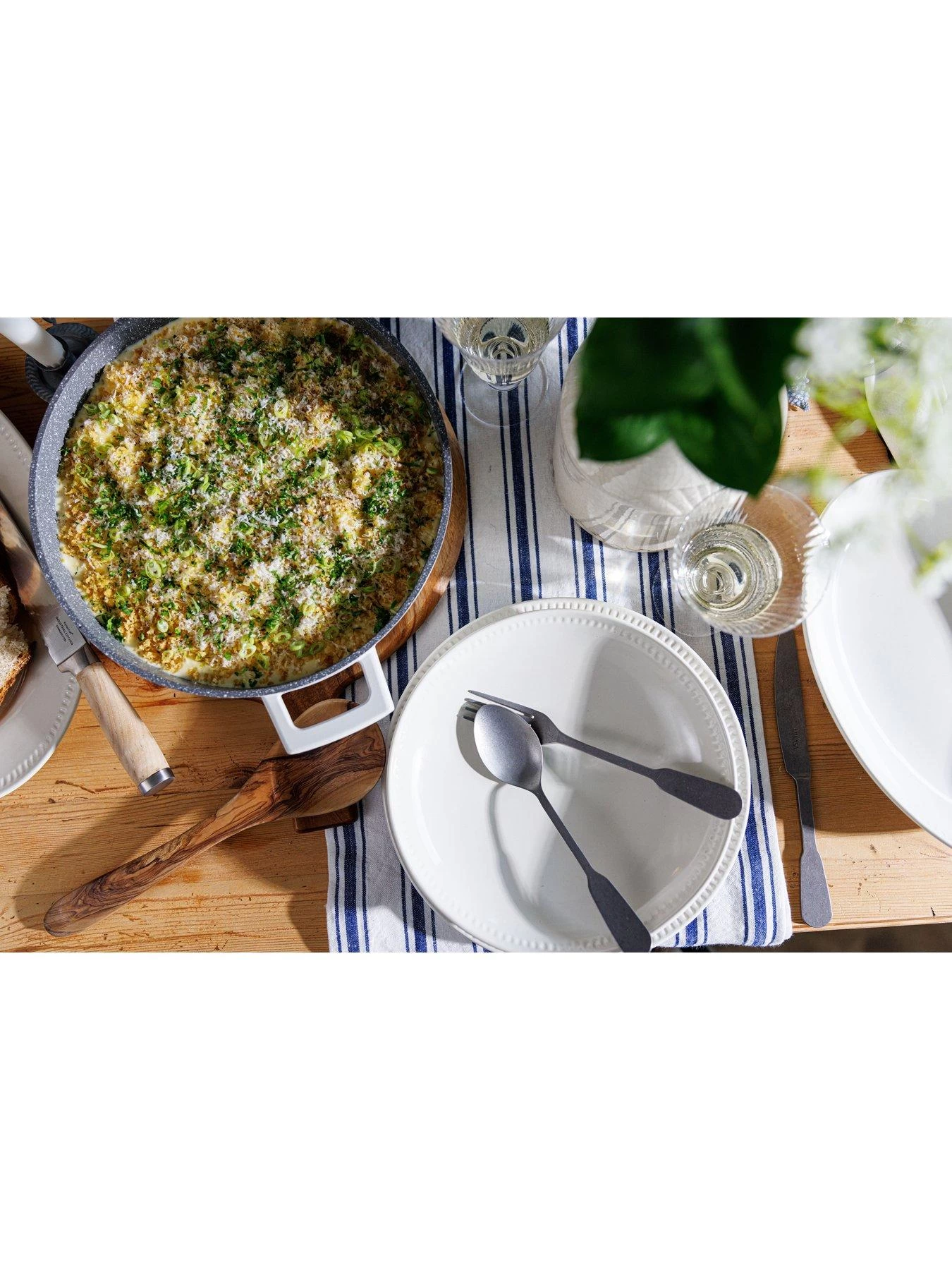 Mikasa Cranborne Set Of 4 Pasta Bowls 8 Mikasa Cranborne Set Of 4 Pasta Bowls - Image 6