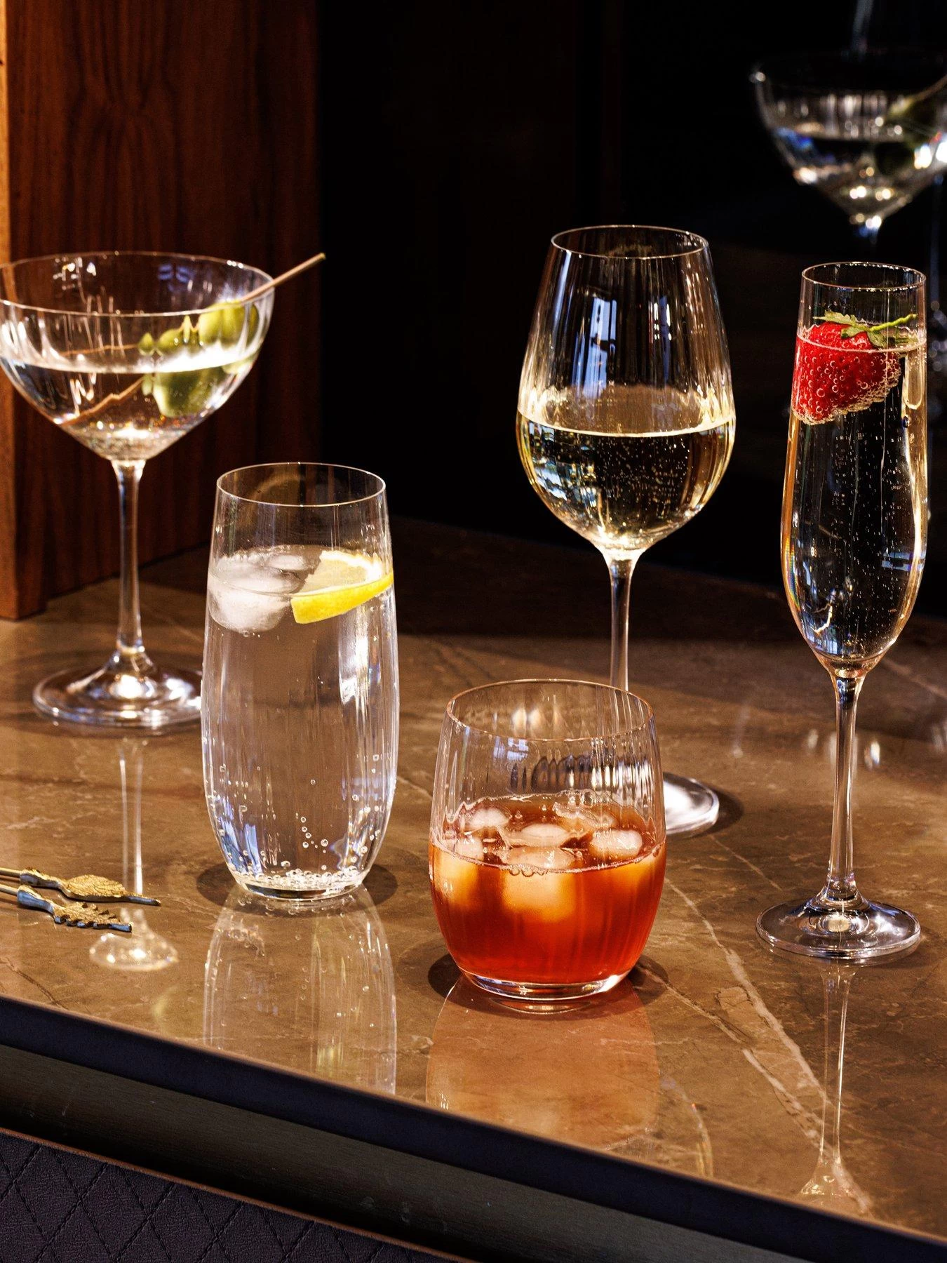 Mikasa Treviso Hi-Ball Glasses – Set Of 4 5 Mikasa Treviso Hi-Ball Glasses – Set Of 4 - Image 3