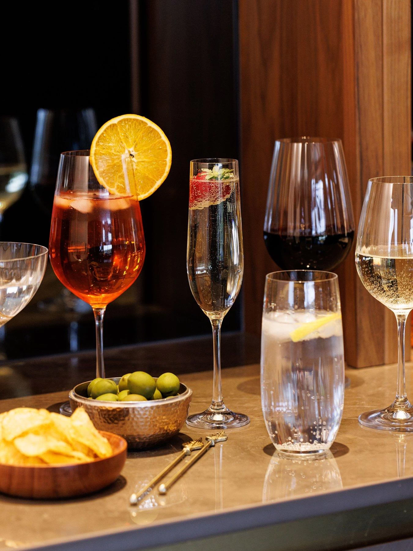 Mikasa Treviso Hi-Ball Glasses – Set Of 4 7 Mikasa Treviso Hi-Ball Glasses – Set Of 4 - Image 5